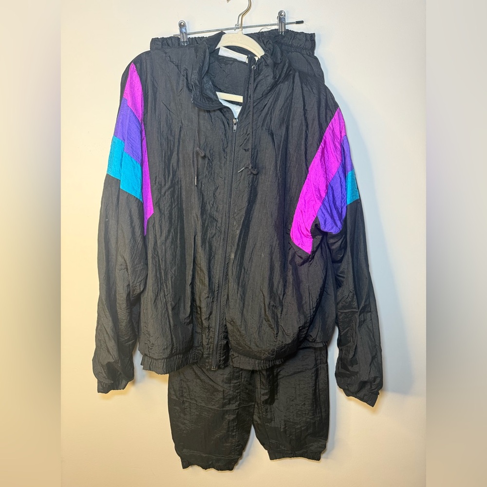 Vintage A.K.I.T.A Wear Windbreaker Set – Jacket + Shorts – 80s/90s Colorblock